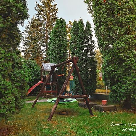 Szamóca Vendégház Horány télen nyáron Szigetmonostor Esterno foto