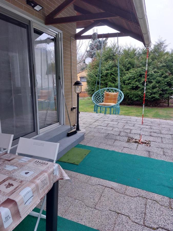Szamóca Vendégház Horány télen nyáron Szigetmonostor Esterno foto